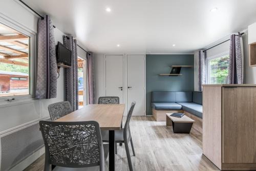 Saint-Michel-de-Maurienne Other | Les Mobil-homes By Le Marintan