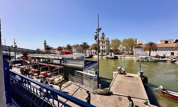 Le Grau-Du-Roi Apartment | Les Poissons - Appartement une chambre vue canal