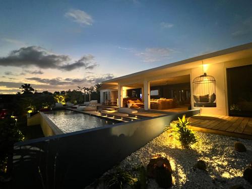 Saint-Francois Villa | Les Voiles Bleues