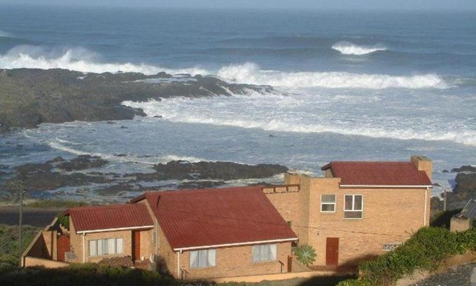 Yzerfontein House | Lewens-Essens on C