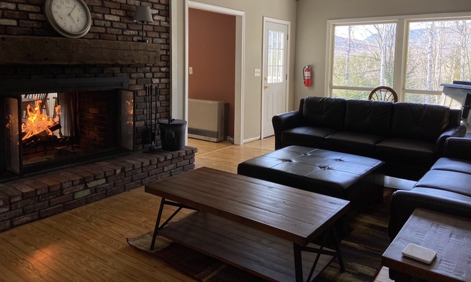 Waterville Valley House | Lg mountain retreat for friends & family to relax and enjoy nature sleeps 16