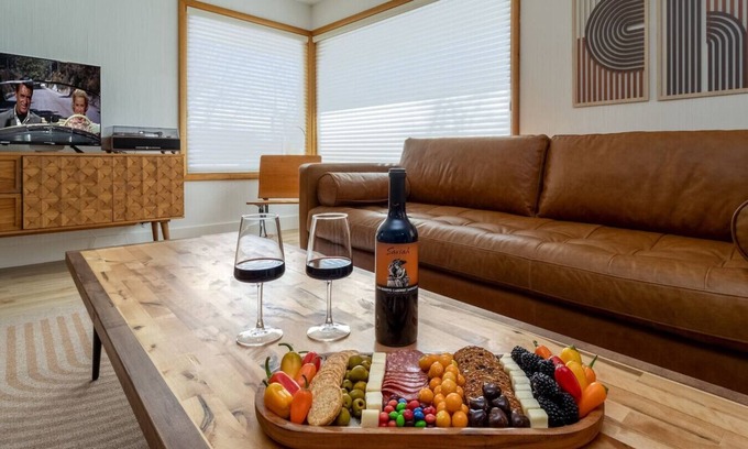 Walla Walla House | Liberty Belle - Southside Taste of Modern Country Beauty