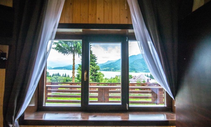 Bistrita Bargaului Cabin | Licurici