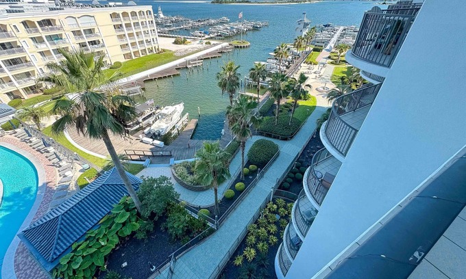Orange Beach Condo | Lighthouse on the Bay unit 2605 Bay Front-Lazy River-Boaters-Monthly Rental only