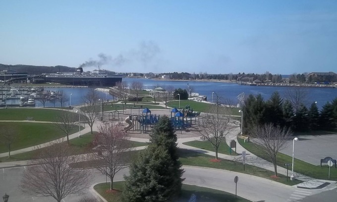 Ludington Condo | Lighthouse Watch from Top Floor at One Ludington Place