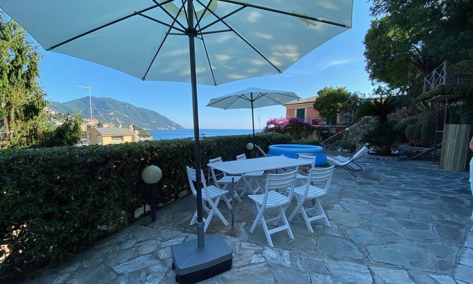 Recco Villa | LIGURIA HOLIDAYS - "Villa Gloria" Delightful cottage with splendid sea view