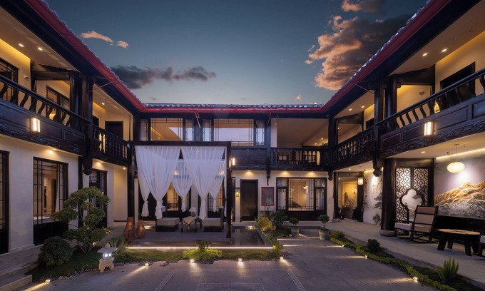 Gucheng Bed & Breakfast | Lijing Yunman Mushanxue lnn
