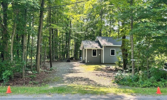 Ithaca House | Lily Hill VRBO