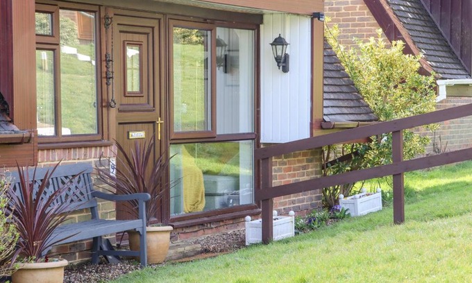 Pevensey House | Lilyrose Cottage