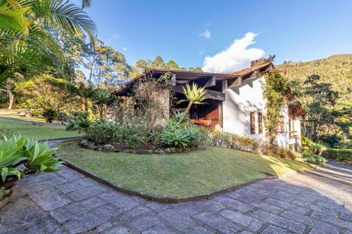 Araras House | Linda casa Araras 6 suítes/rio privativo/Condomínio Denasa