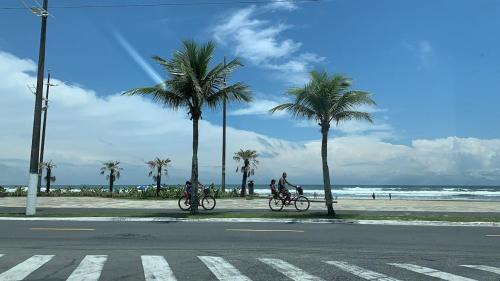 Aviacao Apartment | Lindo Casa com Piscina e Churrasco, perto do mar