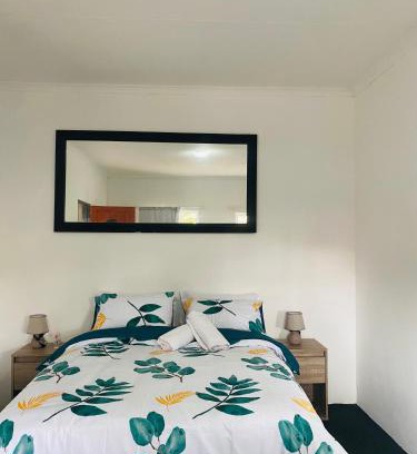 Ekurhuleni House | Linies guest house