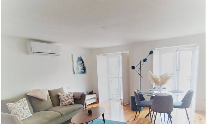 Bairro Alto Apartment | Lisbon House Misericordia