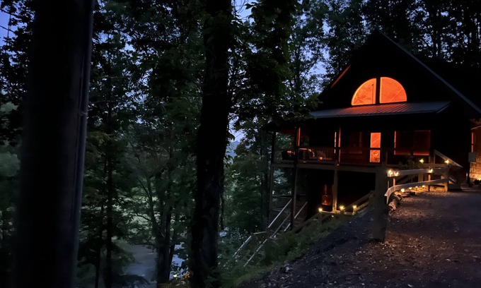 West Jefferson House | Little Bird Cabin on the New River