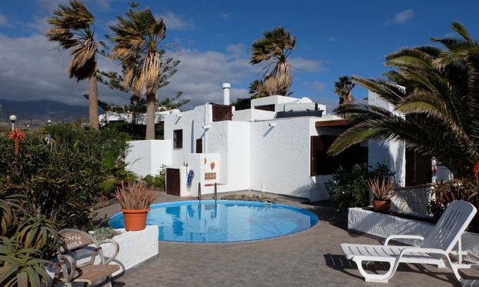 Arico House | Little house with pool,sea-and mountainview and big sunterrace for 4 pers