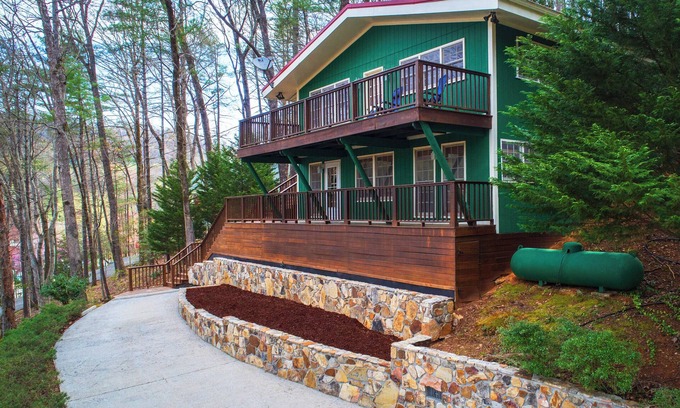 Helen House | Little Haus in the Heart of Helen