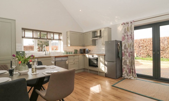 Blandford Forum Cottage | Little Haven