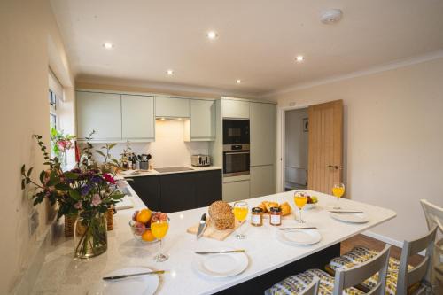 Ringwood Villa | Little Hill Farm Villa