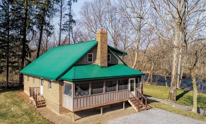 Alexandria House | Little Juniata River House - A Fly Fishing and Family Retreat