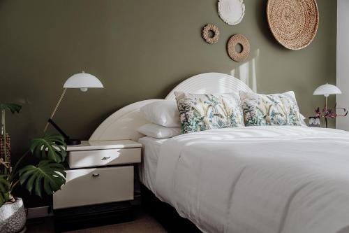 Hokitika House | Little Luxe On Revell