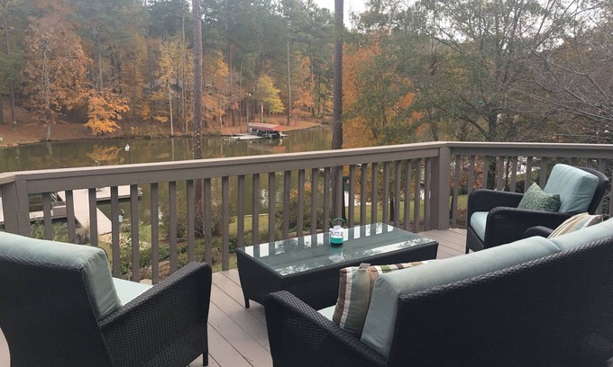 Lake Oconee House | Live at the Lake!