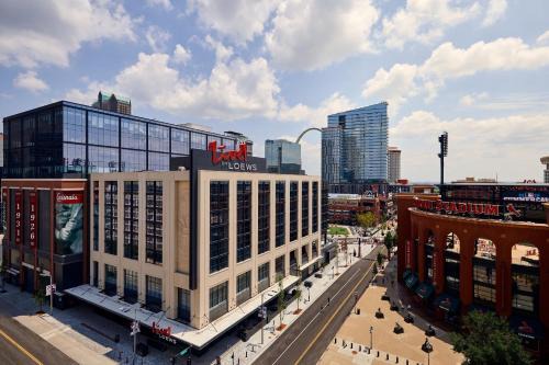 Downtown St. Louis Hotel | Live! by Loews - St. Louis