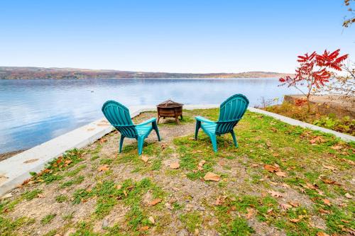 Rushville House | Live Laugh Lake - A