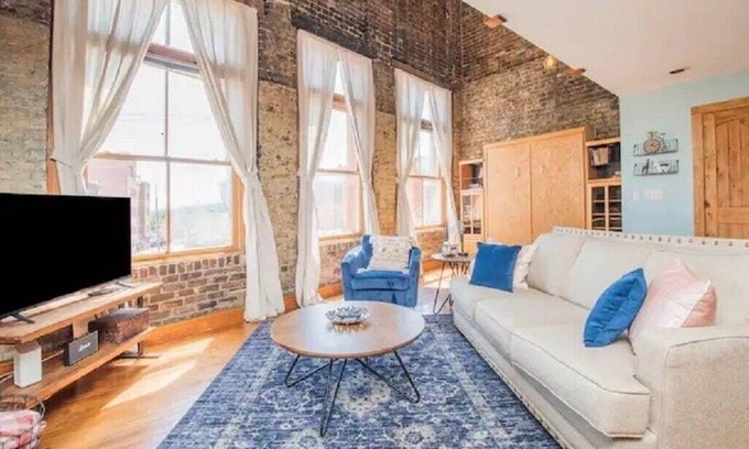 Old City Condo | Lively Downtown Loft~Pet Friendly~2 Queen Beds