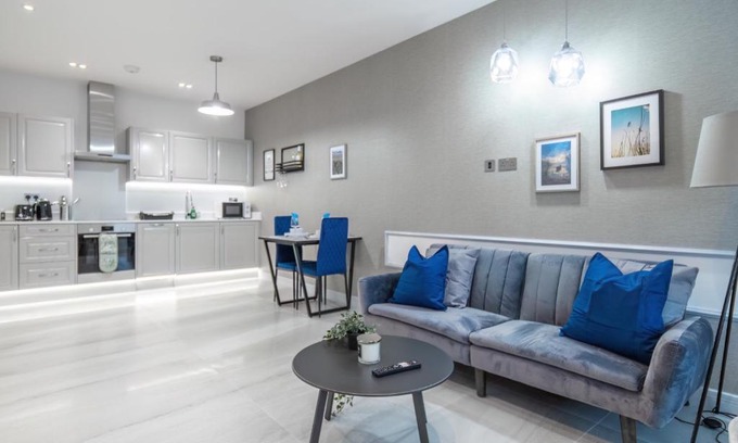 Didcot Apartment | LiveStay - Modern & Stylish Apartments in Oxfordshire