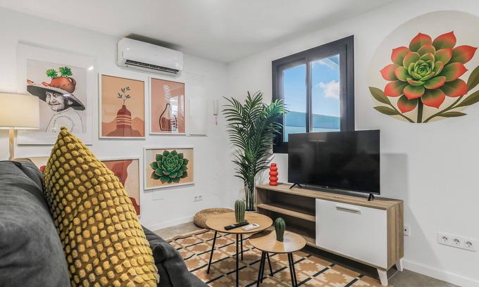 Vecindario Apartment | Living Central Stay Bejeque