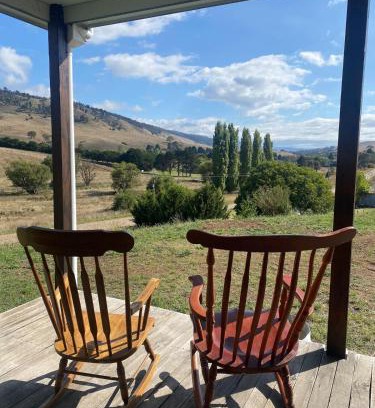 Omeo House | Livingstone-Omeo Hideaway