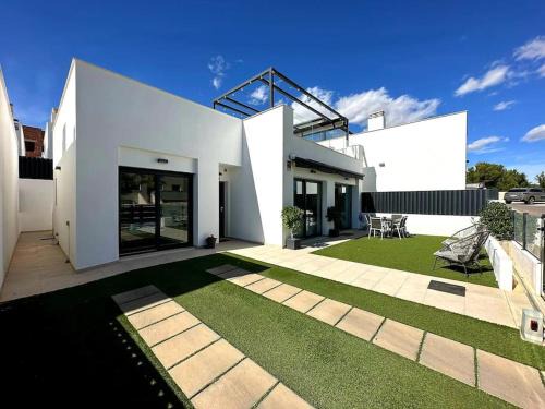 Pilar de la Horadada Villa | Lo Romero Golf luxury retreat