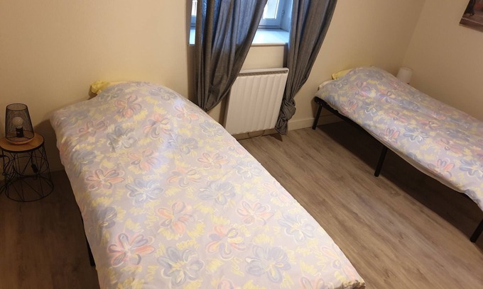 Bansat House | LOC LES CAVES