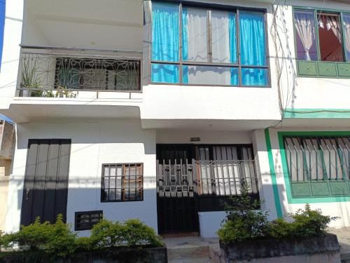 La Tebaida Apartment | Local home en El Eden Tropical