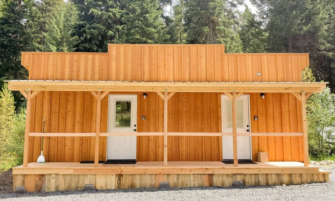 North Powder Cabin | Located 9 miles from Anthony Lakes Mountain Resort.