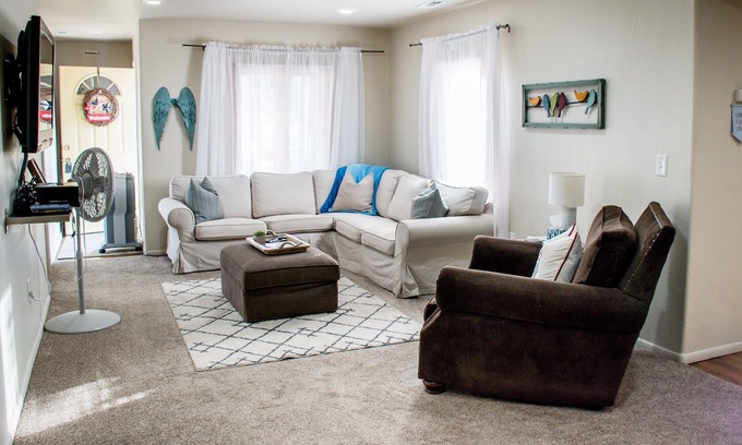 Southside House | LOCATION, LOCATION, LOCATION! Steps from NAU & 5 min walk to Downtown Flagstaff!