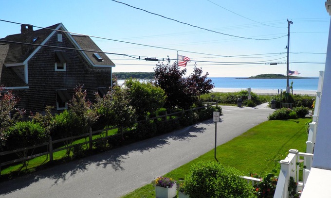 Kennebunkport Condo | LOCATION! LOCATION! 3 Bedroom Cottage Directly Across from Beach-6 bed potential