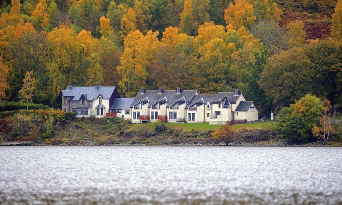 Kinloch Rannoch House | Loch Rannoch Lochside Lodge (1) - Retreat Group