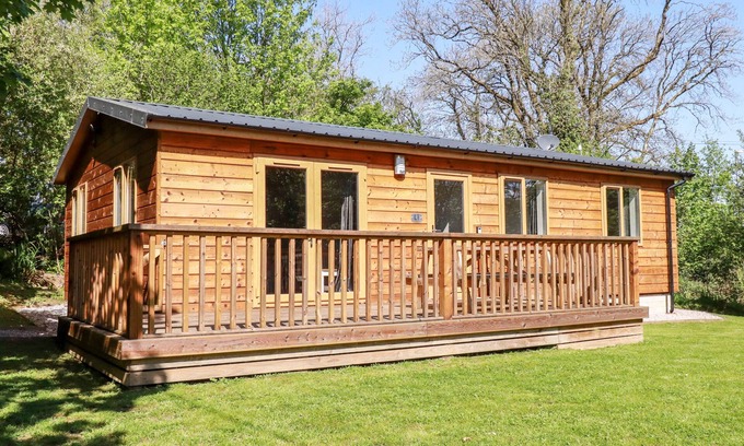 Grampound Cottage | LODGE ONE, family friendly, character holiday cottage in Summercourt