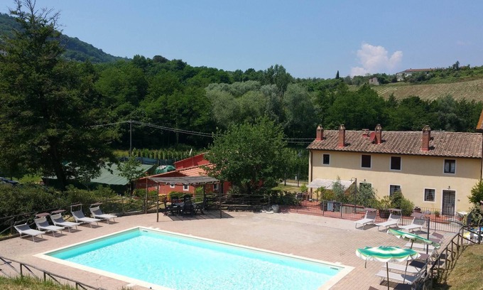 Serravalle Pistoiese Apartment | Lodging in a wine estate,private Terrace,pool,Wi-Fi,village walk distance,sl 8