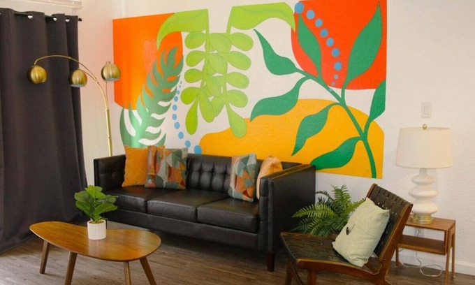 Arts District House | Loft 2 Cheerful Mid-Century - Walk to Old Town!