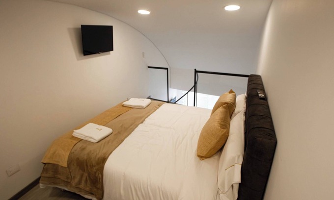 Campin Apartment | Loft Apartment - 304 - Galerias - Malu 777 - Vestrip