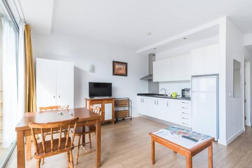 Las Palmas de Gran Canaria Apartment | Loft moderno con balcón al lado de Las Canteras