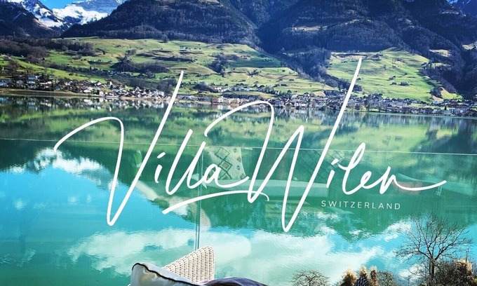 Hessigkofen Apartment | Loft on top of Villa Wilen, private beach, awesome views!