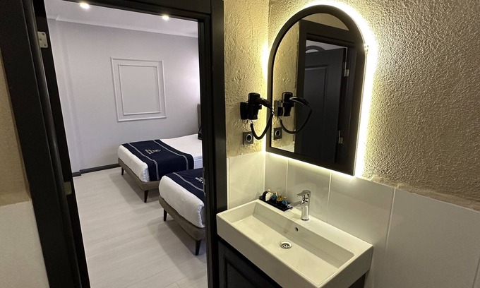 Arnavutkoy Hotel | Loft Park Hotel's