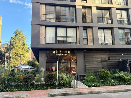 Zona Rosa Apartment | LofT Street 77