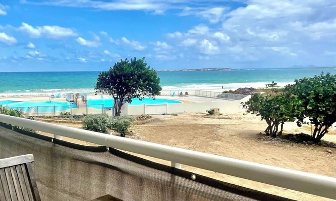 Cul de Sac Apartment | Logement 40 m2, front de mer à 50 m de la plage