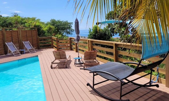 Basse-Terre House | logement accès piscine