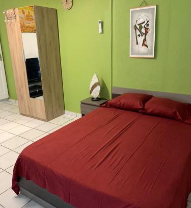 Les Abymes Apartment | Logement avec parking à proximité de l’aéroport