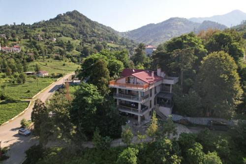 Kemalpasa House | loidevilla